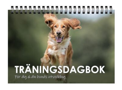 Träningsdagboken HUND, omslag
